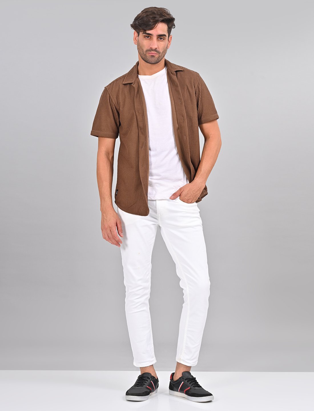 Stylofy Men Regular Fit Knitted Shirt with Short Sleeves