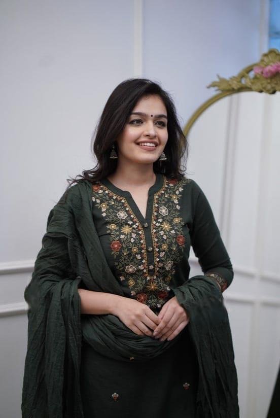 Pure rayon plain dyeing kurta with beautiful heavy embroidery work on yoke, sleeves & hems paired up with matching rayon Pant with shiffon Dupatta