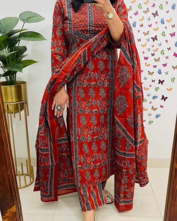 Azrak cotton suit